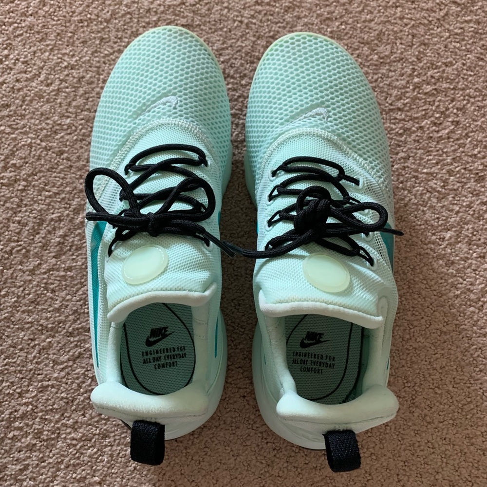 Women’s Nike running shoes